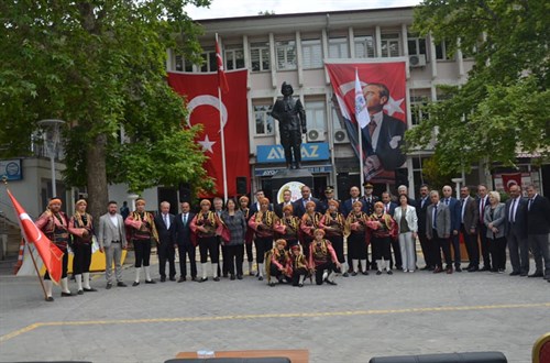 19 Mayıs Atatürk’ü Anma Gençlik ve Spor Bayramımız İlçemizde de Coşkuyla Kutlandı